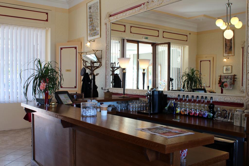 Hotel Evian Express - Terminus Dış mekan fotoğraf