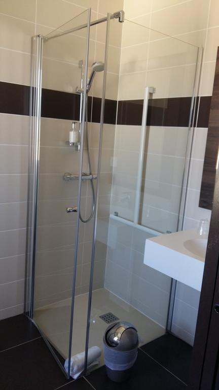 Hotel Evian Express - Terminus Dış mekan fotoğraf